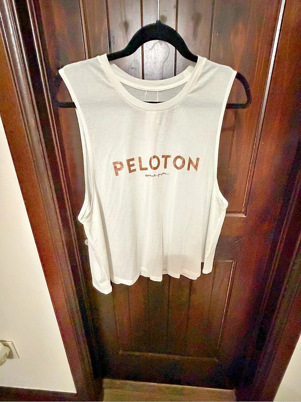 Peloton Muscle Tank in White Size XL Like New